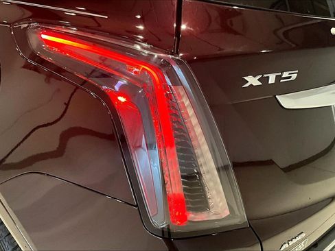 Used 2020 Cadillac XT5 Sportv AWD/4WD image 23