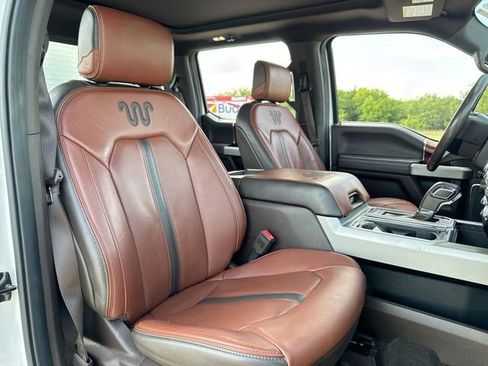 Used 2019 Ford F150 King Ranch w/ Equipment Group 601A Luxury AWD/4WD image 25