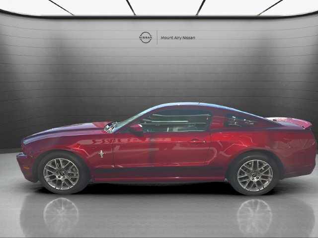 Used 2014 Ford Mustang Premium w/ Equipment Group 202A RWD image 7
