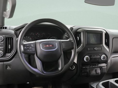 Used 2024 GMC Sierra 2500 Pro w/ Convenience Package image 8