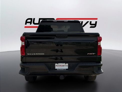 Used 2023 Chevrolet Silverado 1500 RST AWD/4WD image 6