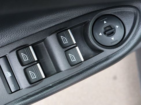 Used 2019 Ford Escape SE image 27