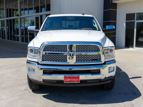Used 2017 RAM 2500 Laramie AWD/4WD image 2