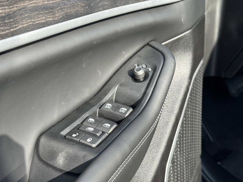 New 2026 Jeep Grand Cherokee Limited image 21