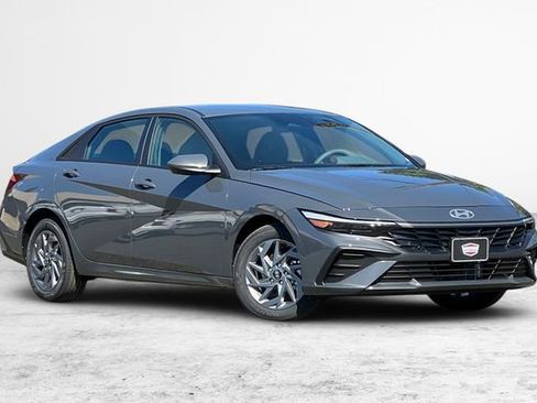 New 2026 Hyundai Elantra Blue FWD image 1