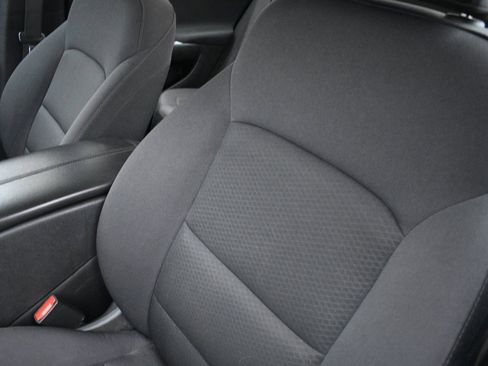 Used 2024 Chevrolet Malibu LT image 11