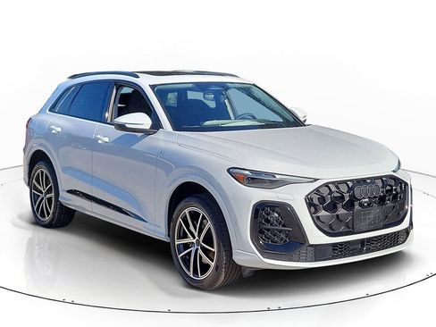New 2026 Audi Q5 Premium Plus AWD/4WD image 1