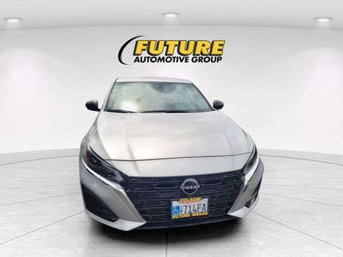 Certified 2024 Nissan Altima 2.5 S FWD image 2
