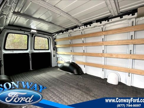 Used 2024 GMC Savana 2500 w/ Driver Convenience Package image 36