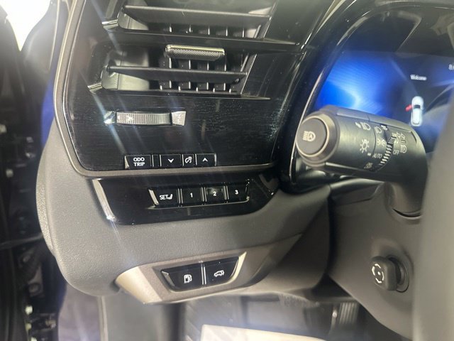 Used 2025 Lexus RX 350h w/ Convenience Package AWD/4WD image 17