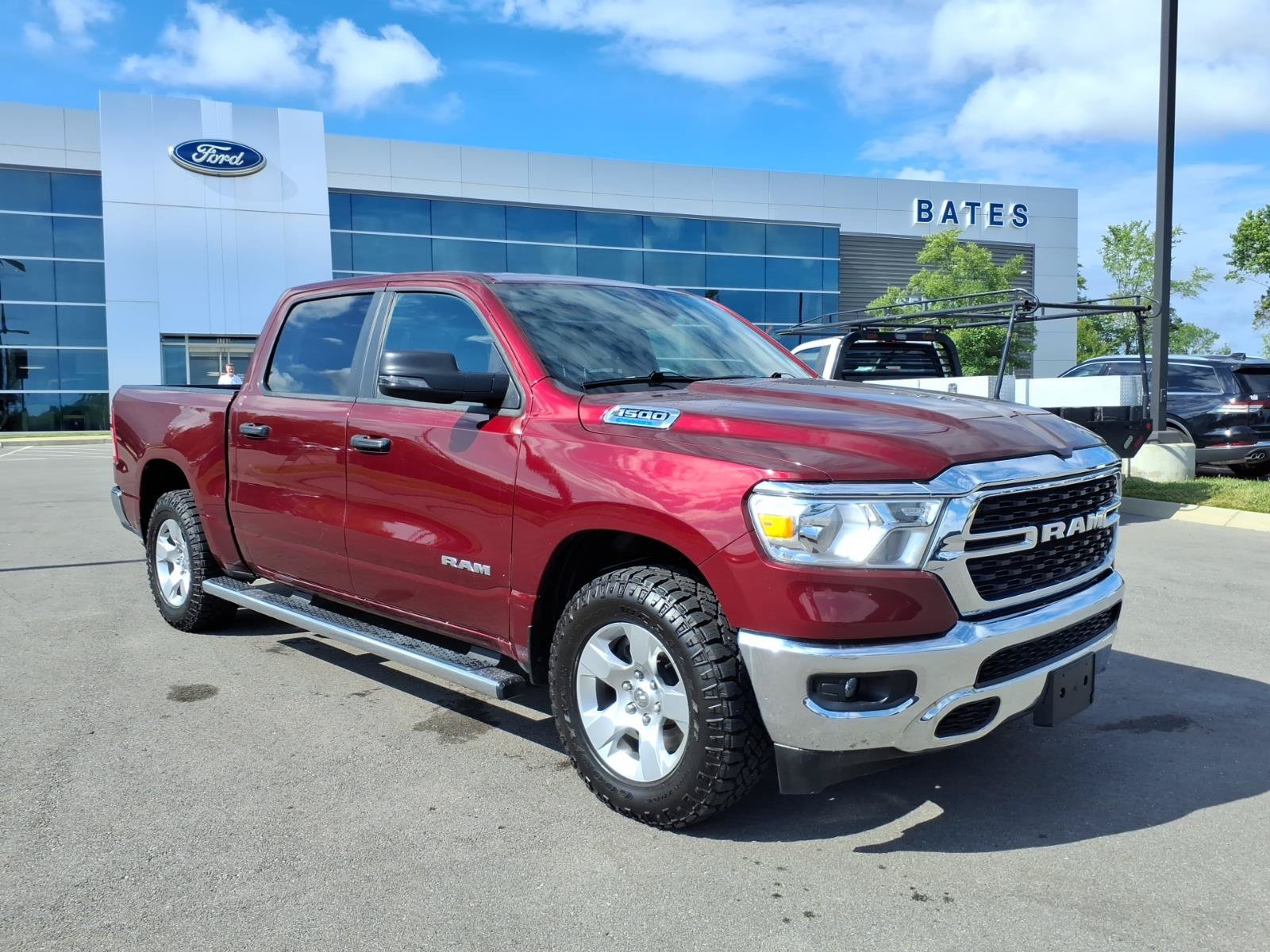 Used 2024 RAM 1500 Big Horn AWD/4WD image 1