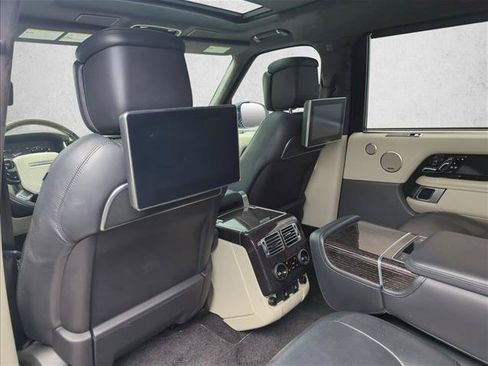 Used 2020 Land Rover Range Rover Long Wheelbase Autobiography AWD/4WD image 27