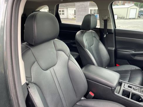 Used 2023 Kia Sorento X-Line EX AWD/4WD image 33