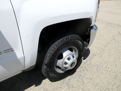 Used 2016 Chevrolet Silverado 3500 W/T image 14
