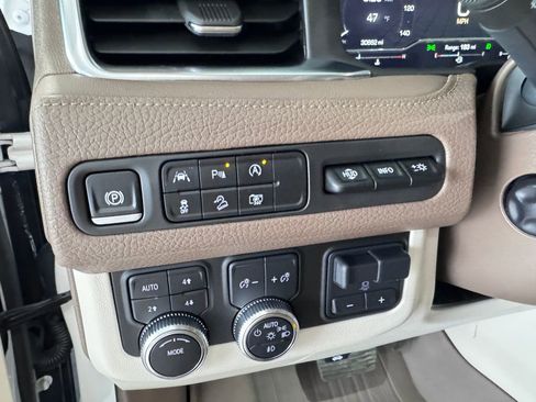 Certified 2024 GMC Yukon Denali w/ Max Trailering Package AWD/4WD image 23