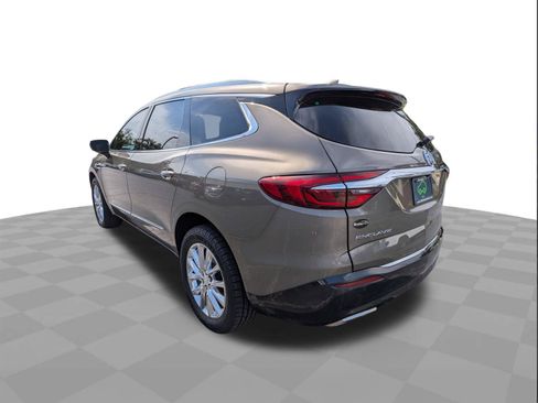 Used 2020 Buick Enclave Premium w/ Sun and Sites Package FWD image 6