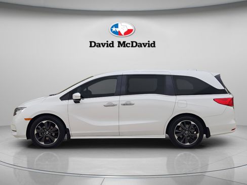 Certified 2024 Honda Odyssey Elite image 2