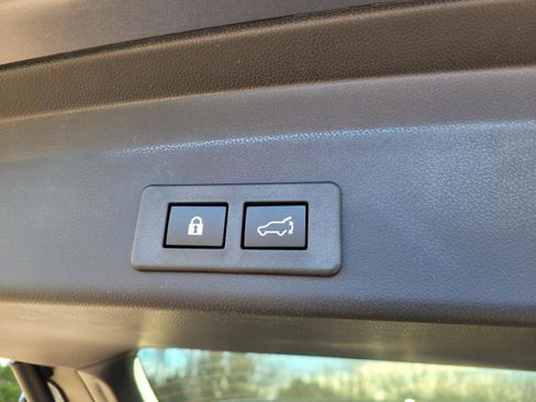 New 2026 Subaru Ascent Touring image 19