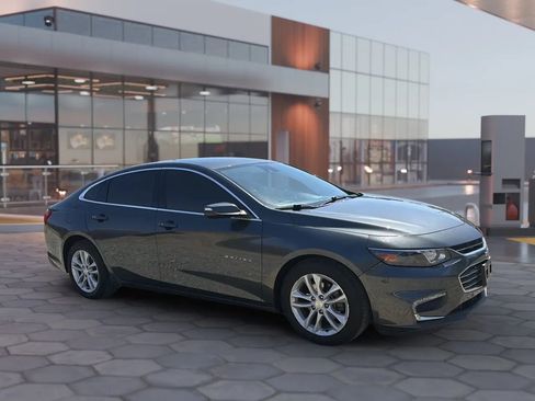 Used 2018 Chevrolet Malibu LT w/ Driver Confidence Package image 20