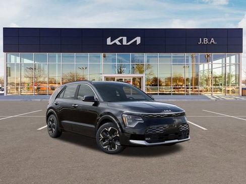 New 2025 Kia Niro Wave FWD image 9