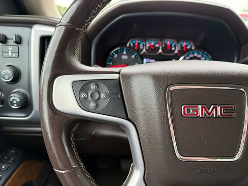 Used 2018 GMC Sierra 1500 SLT w/ SLT Premium Package AWD/4WD image 19