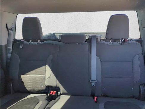 Used 2021 Chevrolet Silverado 1500 LT image 21