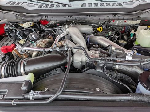 New 2025 Ford F550 4x4 Regular Cab Super Duty image 18
