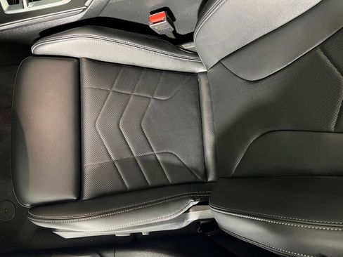 Used 2025 BMW 228i xDrive w/ Premium Package AWD/4WD image 23