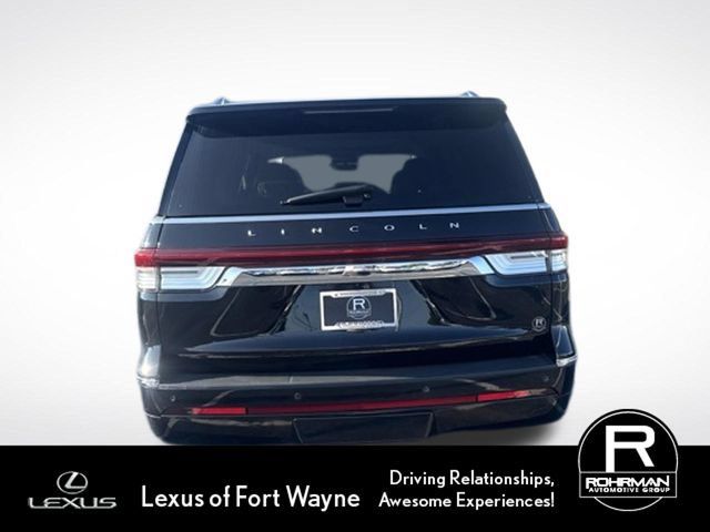 Used 2023 Lincoln Navigator L Reserve AWD/4WD image 6