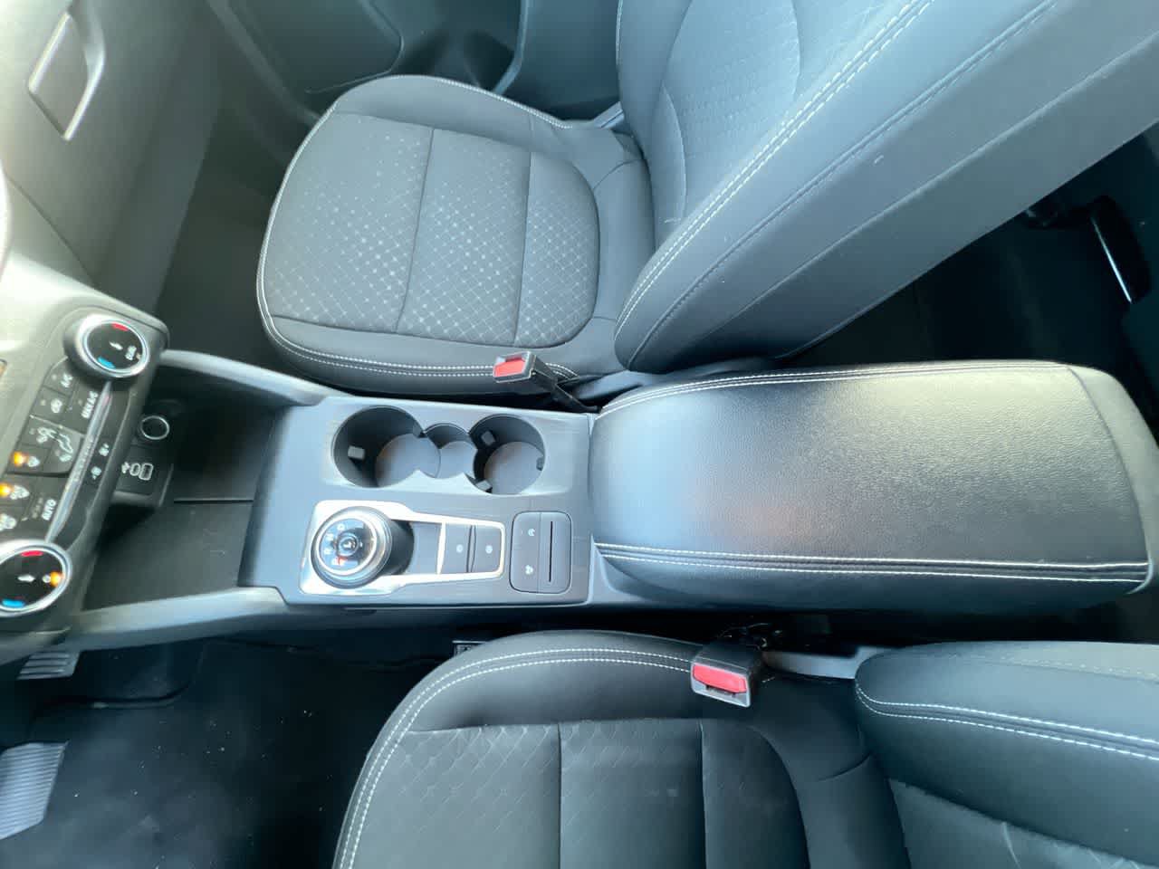 Used 2025 Ford Escape Active AWD/4WD image 21