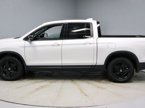 Used 2023 Honda Ridgeline Black Edition image 7