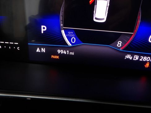 Used 2026 Volkswagen Jetta SE FWD image 25