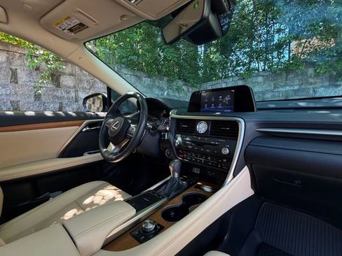 Used 2022 Lexus RX 450h AWD w/ Premium Package image 21