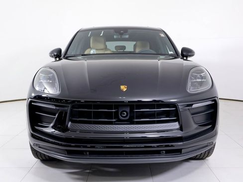 New 2026 Porsche Macan image 28