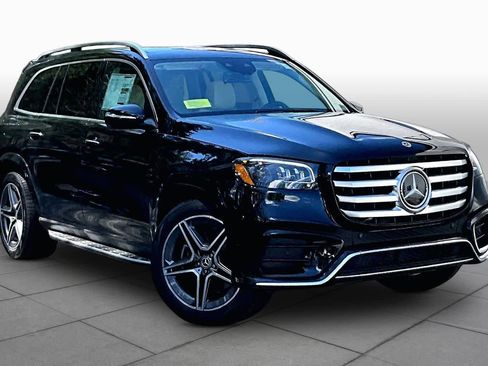 New 2026 Mercedes-Benz GLS 450 4MATIC image 2