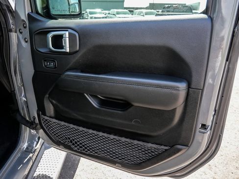 Used 2021 Jeep Wrangler Unlimited Sahara AWD/4WD image 78