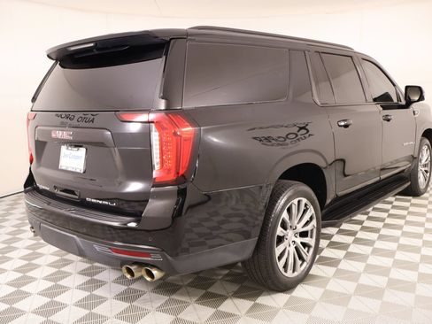 Used 2021 GMC Yukon XL Denali w/ Advanced Technology Package AWD/4WD image 24