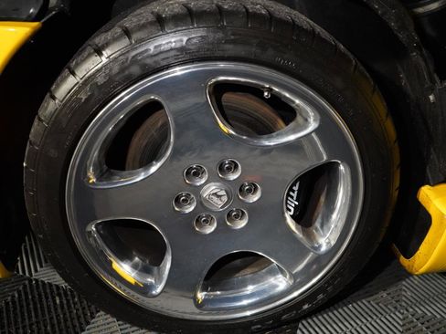 Used 1994 Dodge Viper RT/10 image 59