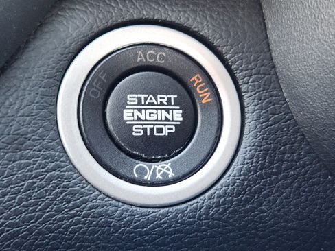 Used 2024 RAM 2500 Big Horn image 22