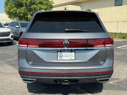 Used 2024 Volkswagen Atlas SE FWD image 4