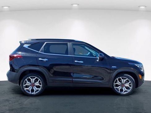 Used 2023 Kia Seltos SX AWD/4WD image 5