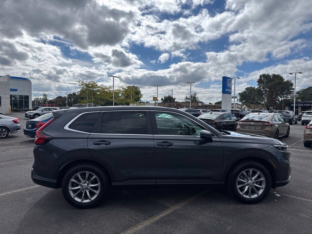 Certified 2024 Honda CR-V EX-L image 3