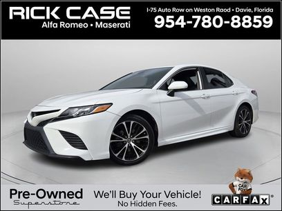 Used 2019 Toyota Camry SE w/ Convenience Package