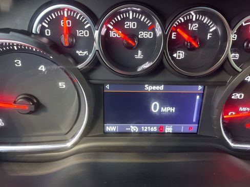 Used 2023 Chevrolet Silverado 3500 LT w/ Convenience Package image 24