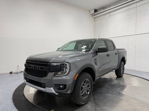 Used 2025 Ford Ranger XLT w/ Trailer Tow Package AWD/4WD image 3
