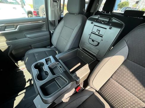 Used 2026 Chevrolet Silverado 1500 LT AWD/4WD image 24