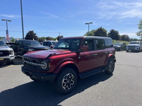 New 2026 Ford Bronco Outer Banks AWD/4WD image 3