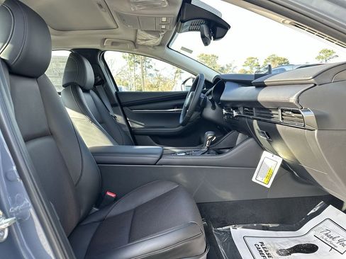 New 2026 MAZDA MAZDA3 2.5 Turbo Sedan w/Premium Plus image 19