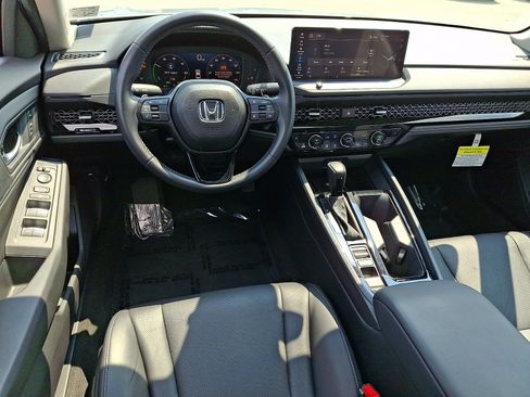 Certified 2025 Honda Accord EX-L image 12
