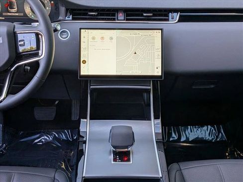 Certified 2026 Land Rover Range Rover Evoque S AWD/4WD image 12